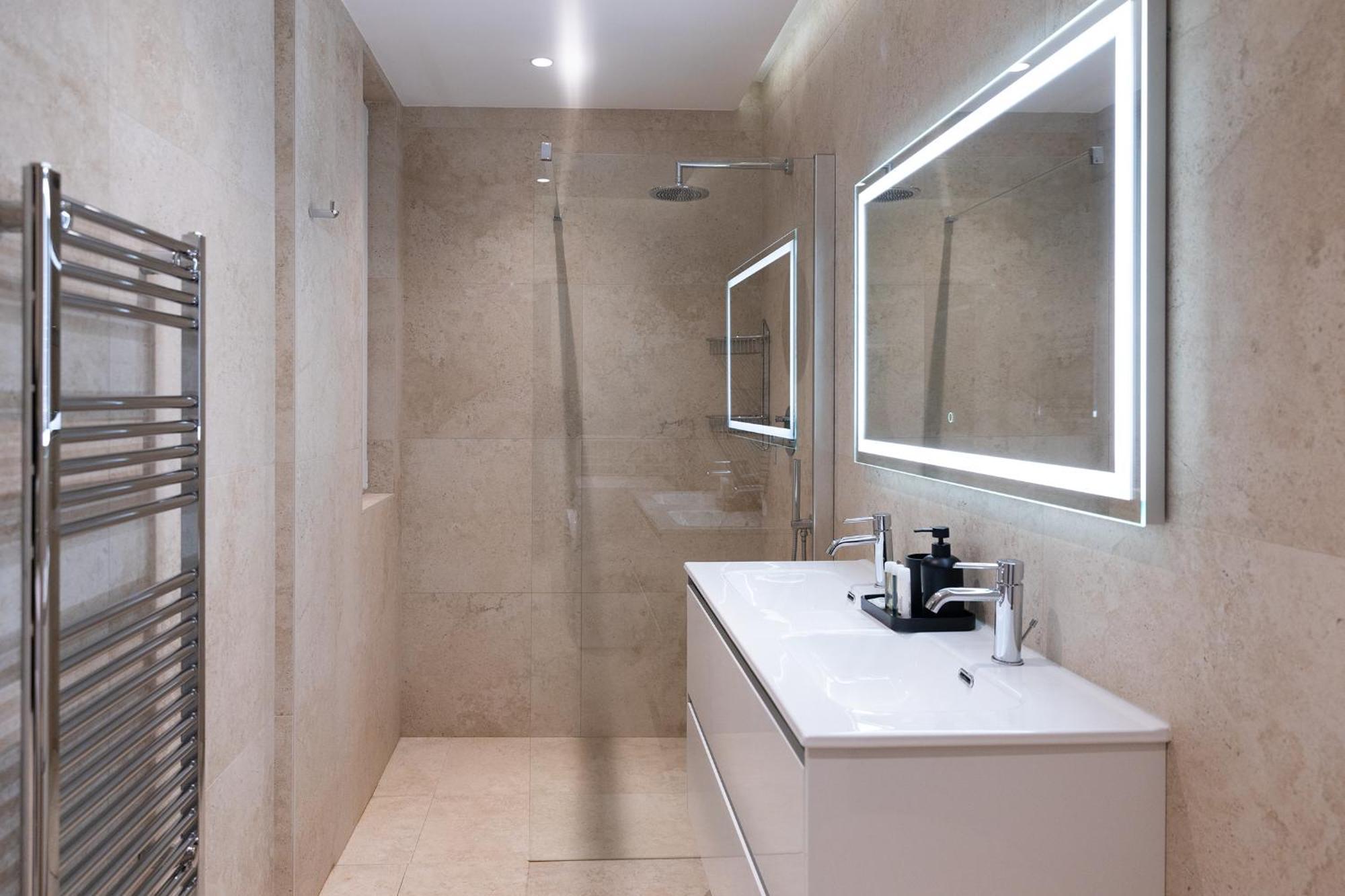 Florette Suite 1Br With Stunning Lounge Terrace By Arcobnb Il-Furjana Ngoại thất bức ảnh